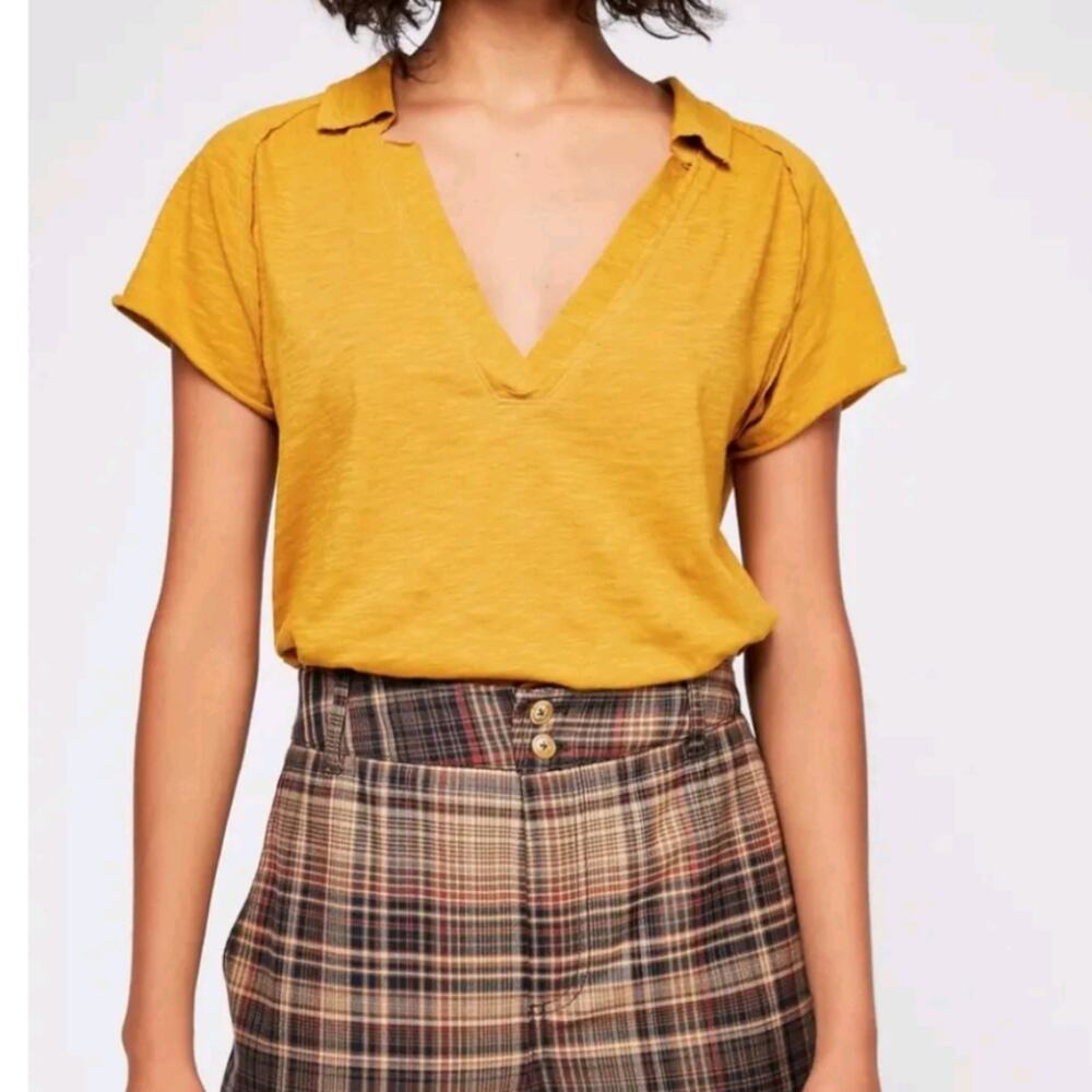 We The Free People Mustard V-Neck Collard Short Sleeve Top Size XS